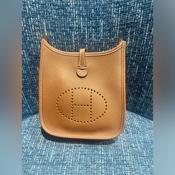 Hermès Evelyne TPM Gold Clemence GHW - Picture 3 of 14